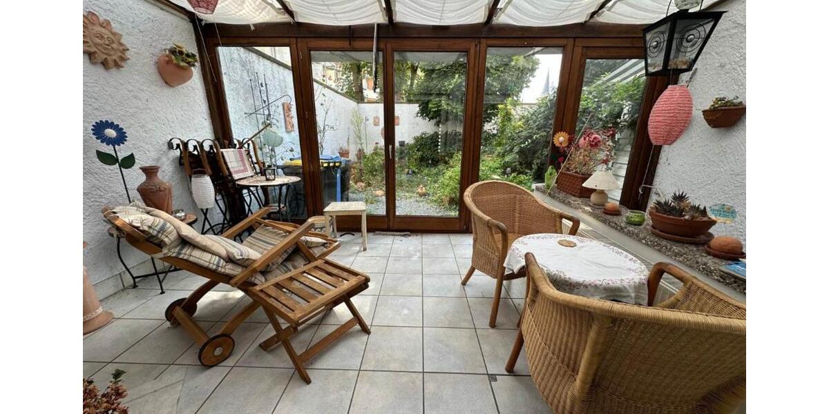 Reihenhaus Hildesheim - 5 Zimmer, 132 m&sup2;, 1.450&euro; | Angebot:25379054