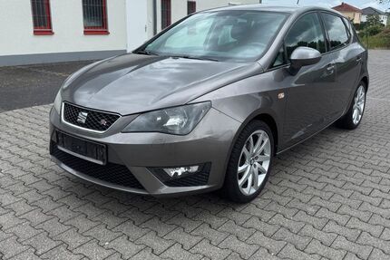 Seat Ibiza 74.000 km 6.499 &euro; Limburg-Linter 65550