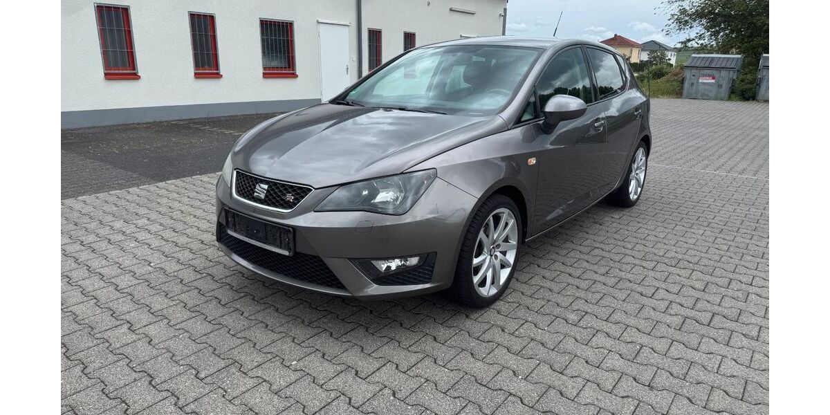 Seat Ibiza 74.000 km 6.499 &euro; Limburg-Linter 65550