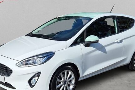 Ford Fiesta 25.668 km 11.890 &euro; Pirna 01796