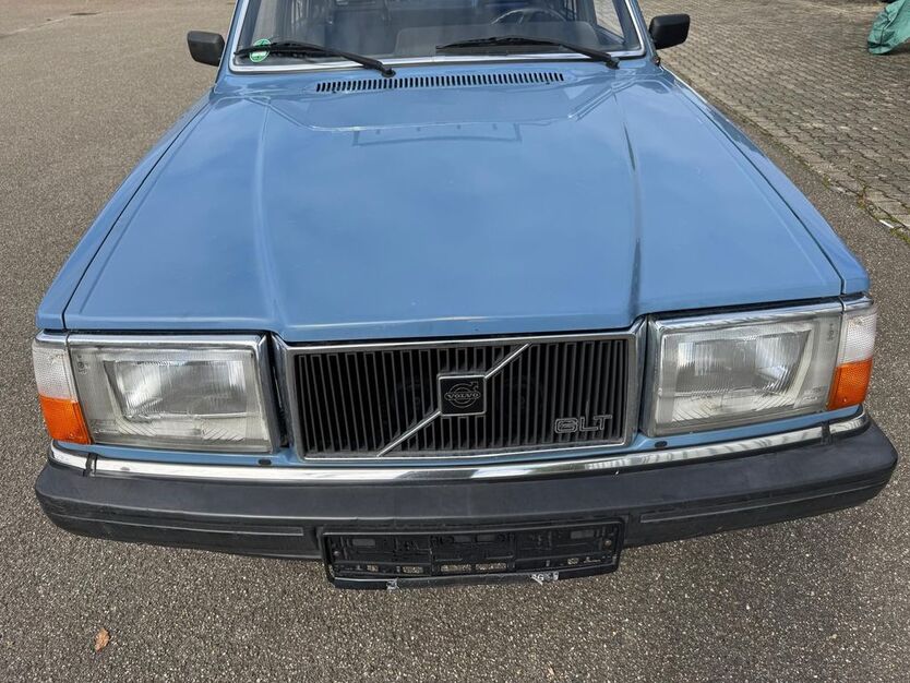 Volvo 244 163.000 km 10.700 € Schutterwald 77746