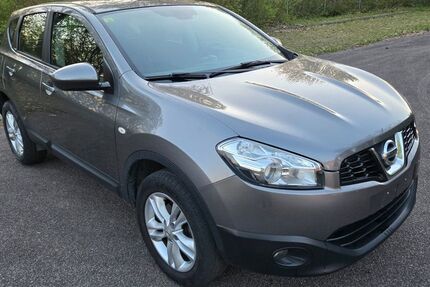 Nissan Qashqai 143.353 km 5.800 &euro; Amberg 92224