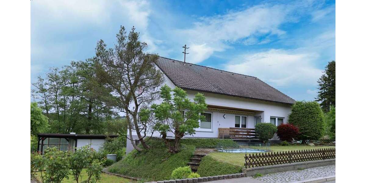 Einfamilienhaus Stockach - 6 Zimmer, 145 m&sup2;, 440.000&euro; | Angebot:26729041
