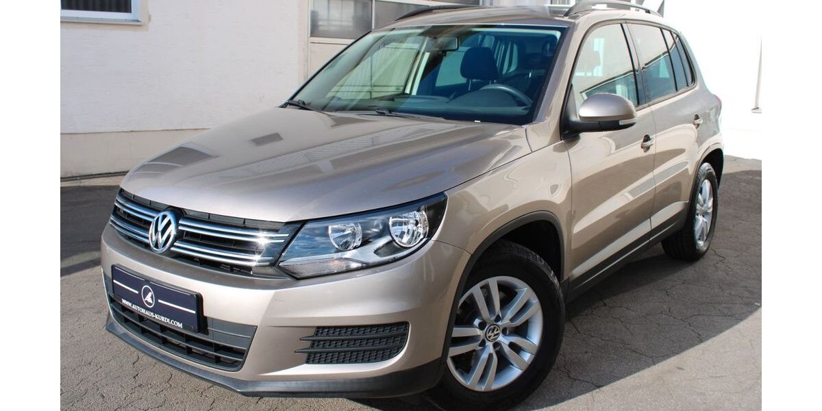 VW Tiguan 122.900 km 9.390 &euro; Willmering 93497