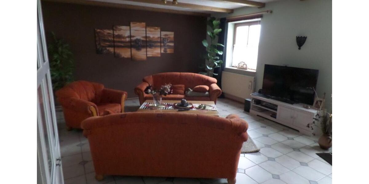 Einfamilienhaus Kastl - 8 Zimmer, 190 m&sup2;, 1.650&euro; | Angebot:25907289