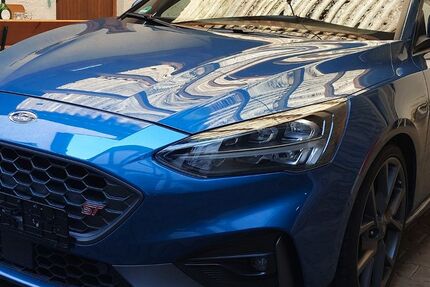 Ford Focus 84.641 km 16.500 &euro; Volkach-Fahr 97332