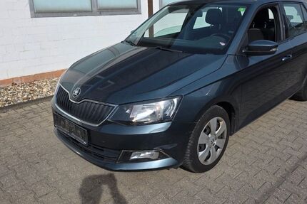 Skoda Fabia 245.000 km 3.690 &euro; Eschweiler 52249