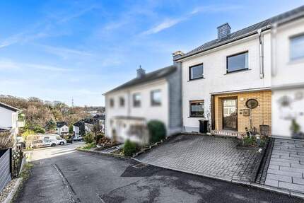 Haus Wuppertal Ronsdorf - 4 Zimmer, 110 m&sup2;, 349.000&euro; | Angebot:23940476