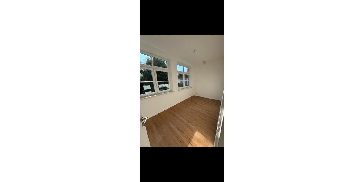 Erdgeschoßwohnung Boizenburg/Elbe Elbe - 4 Zimmer, 126 m&sup2;, 1.600&euro; | Angebot:25513151