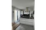 Exklusive 3-Zimmer-Maisonette-Wohnung mit Balkon und Einbauküche 3 zimmer