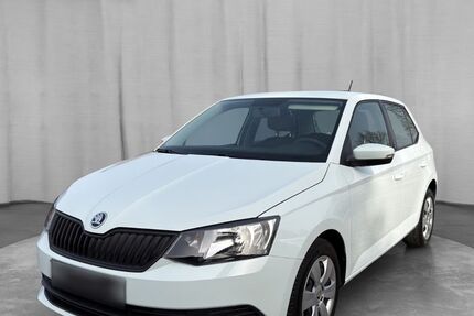 Skoda Fabia 74.000 km 8.499 &euro; Wörth 76744
