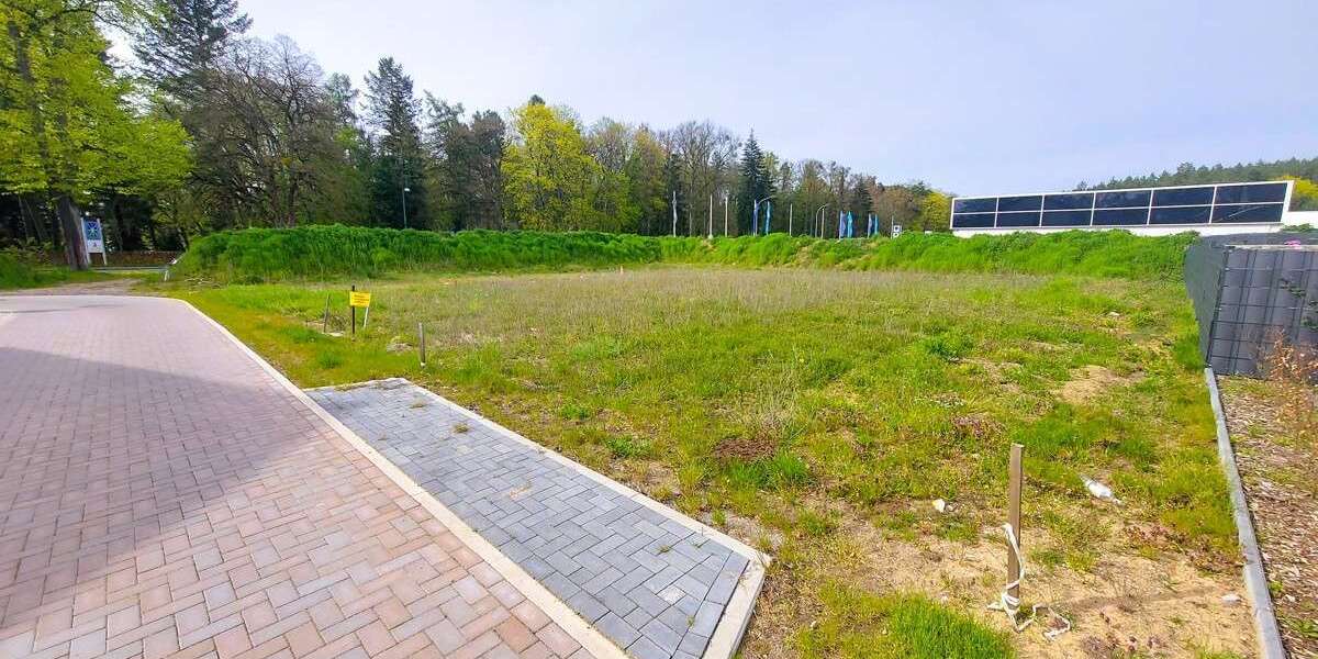 Grundstück Neustrelitz - 188.000&euro; | Angebot:26561328