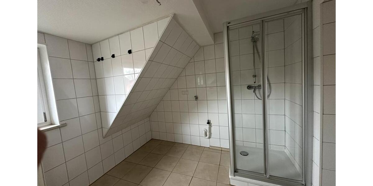 Dachgeschoßwohnung Burgdorf - 3 Zimmer, 65 m&sup2;, 129.000&euro; | Angebot:26348096