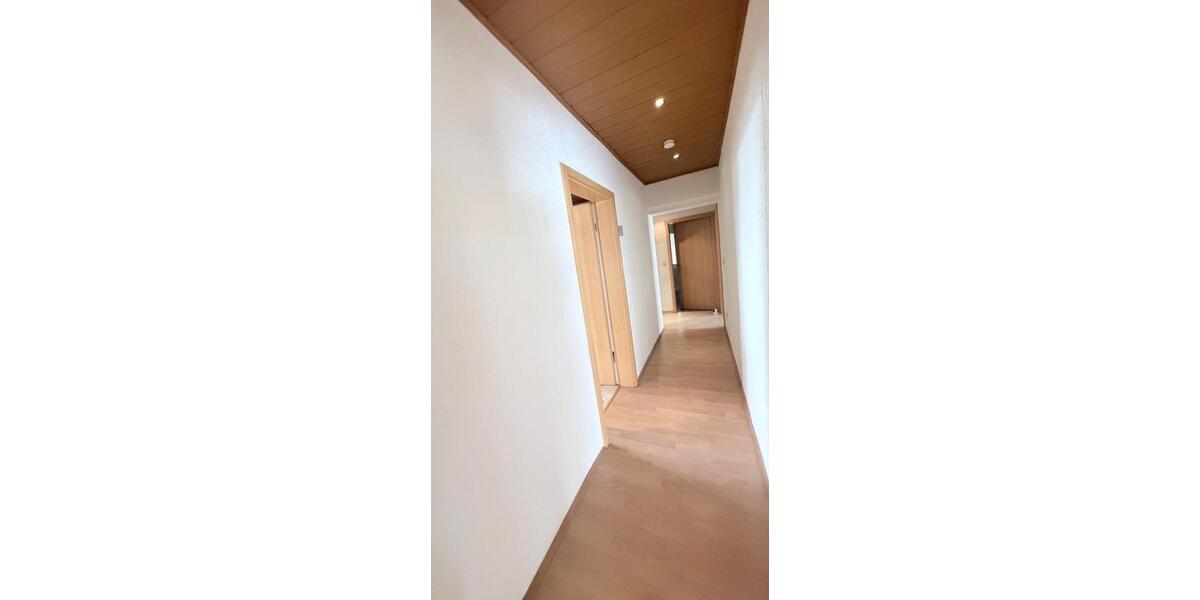 Erdgeschoßwohnung Wiesloch - 3 Zimmer, 105 m&sup2;, 1.299&euro; | Angebot:26285269