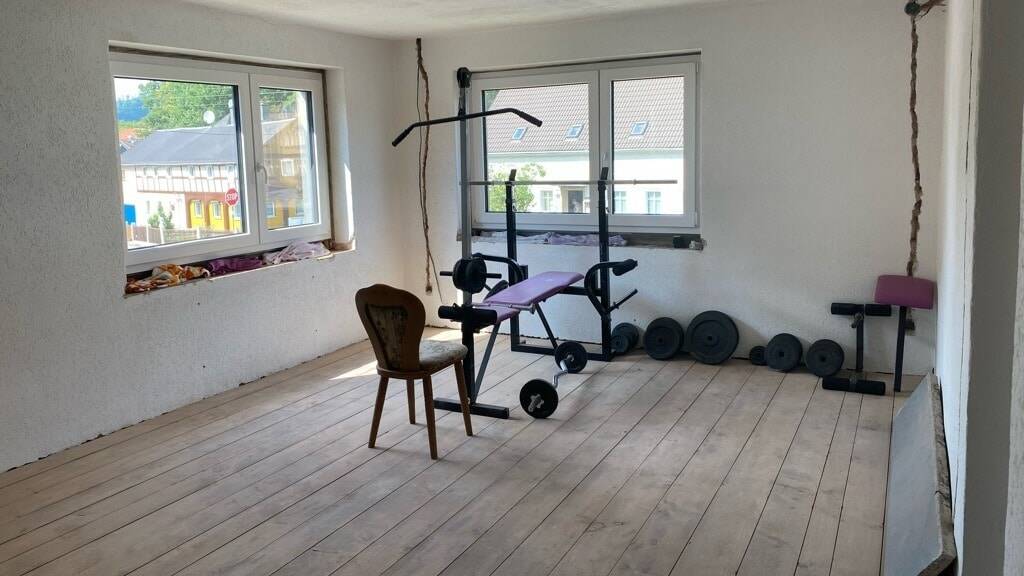 Einfamilienhaus Cunewalde - 8 Zimmer, 217 m&sup2;, 186.000&euro; | Angebot:25679683