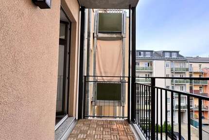 Wohnung Chemnitz Zentrum - 2 Zimmer, 71 m&sup2;, 568&euro; | Angebot:26871684