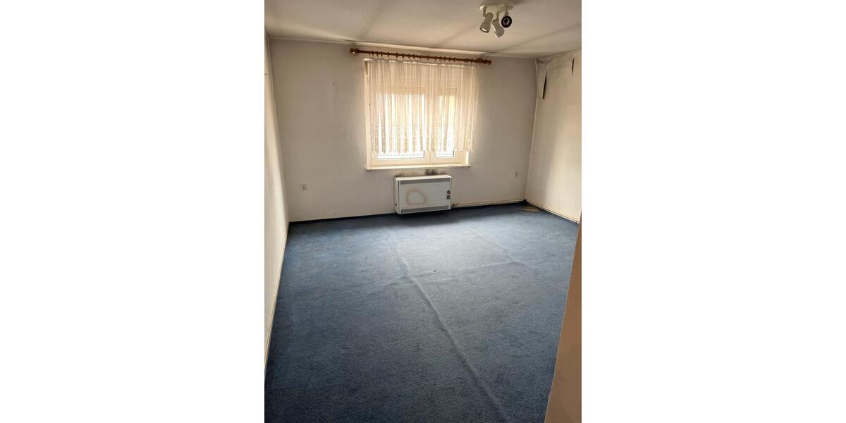 Einfamilienhaus Farnstädt - 4 Zimmer, 230 m&sup2;, 69.000&euro; | Angebot:19369955