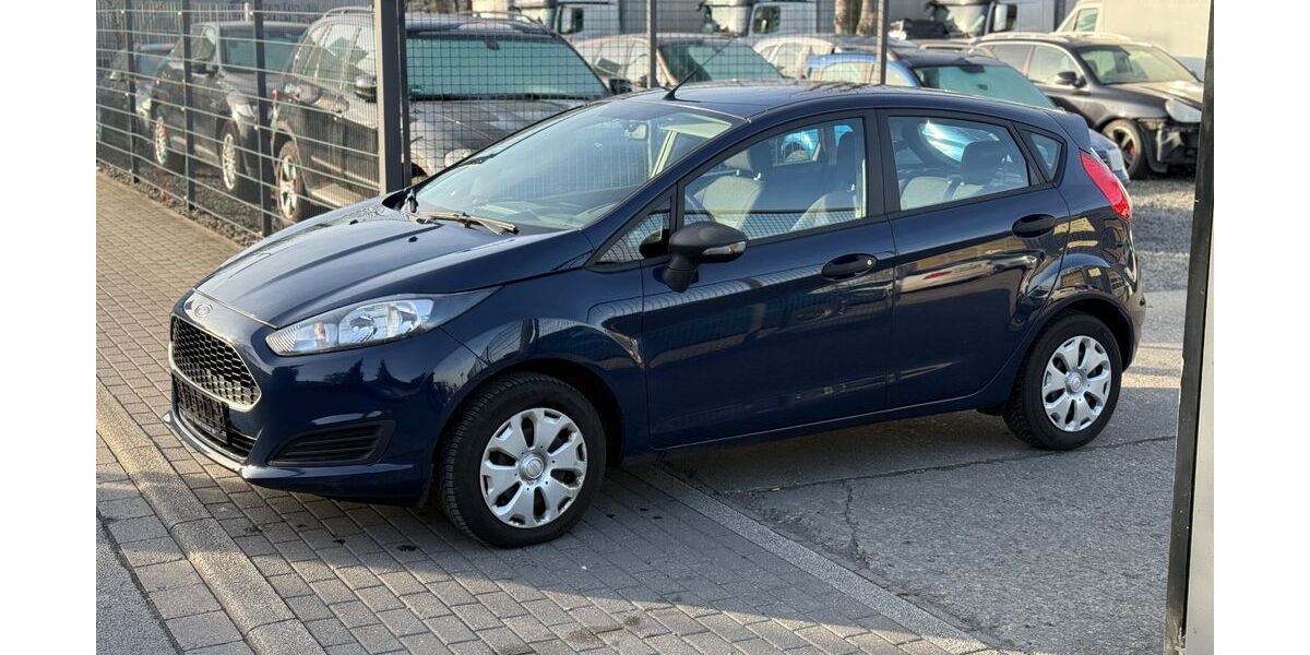 Ford Fiesta 301.250 km 2.900 &euro; Werl 59457