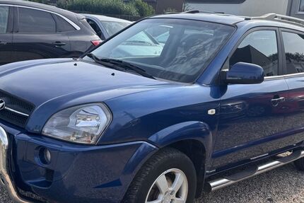 Hyundai TUCSON 89.000 km 4.999 &euro; Essen 45355
