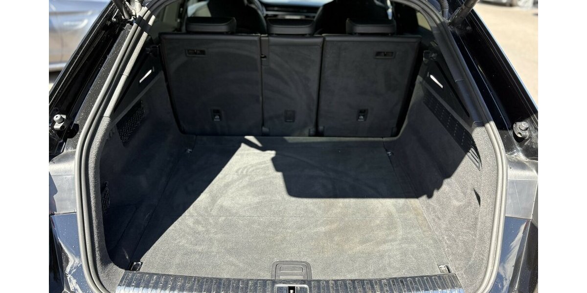 Audi SQ8 4.0 TFSI quattro HUD/MATRIX/MEMORY/360°/B&O 57.619 km 74.800 &euro; Villingen-Schwenningen 78054