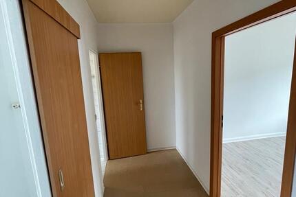 Wohnung Limbach-Oberfrohna Oberfrohna - 2 Zimmer, 47 m&sup2;, 25.000&euro; | Angebot:25979439