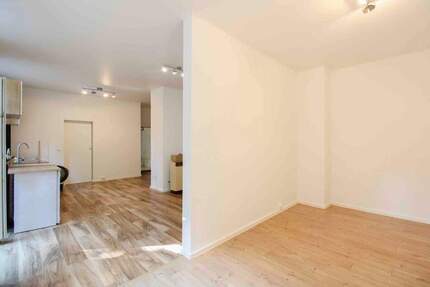 Historik trifft Moderne - kernsanierte 2-Zimmer-Wohnung frisch vermietet 2 zimmer