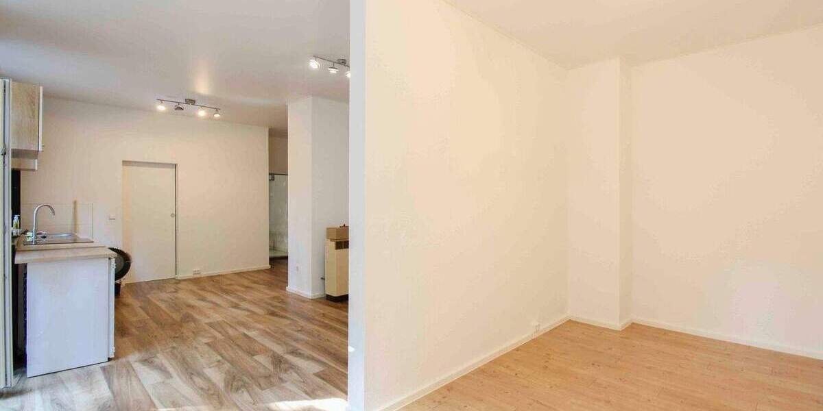 Historik trifft Moderne - kernsanierte 2-Zimmer-Wohnung frisch vermietet 2 zimmer