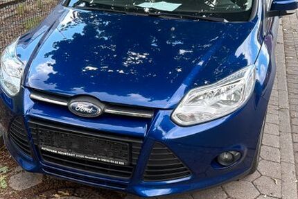 Ford Focus 167.000 km 2.950 &euro; Berlin 10245
