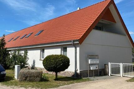 großes Grundstück mit 3 Häusern, Nähe Ostsee 16 zimmer