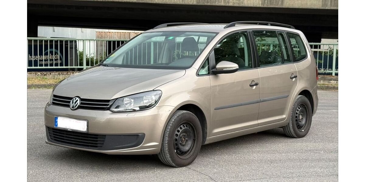 VW Touran 256.890 km 4.690 &euro; Reutlingen 72760