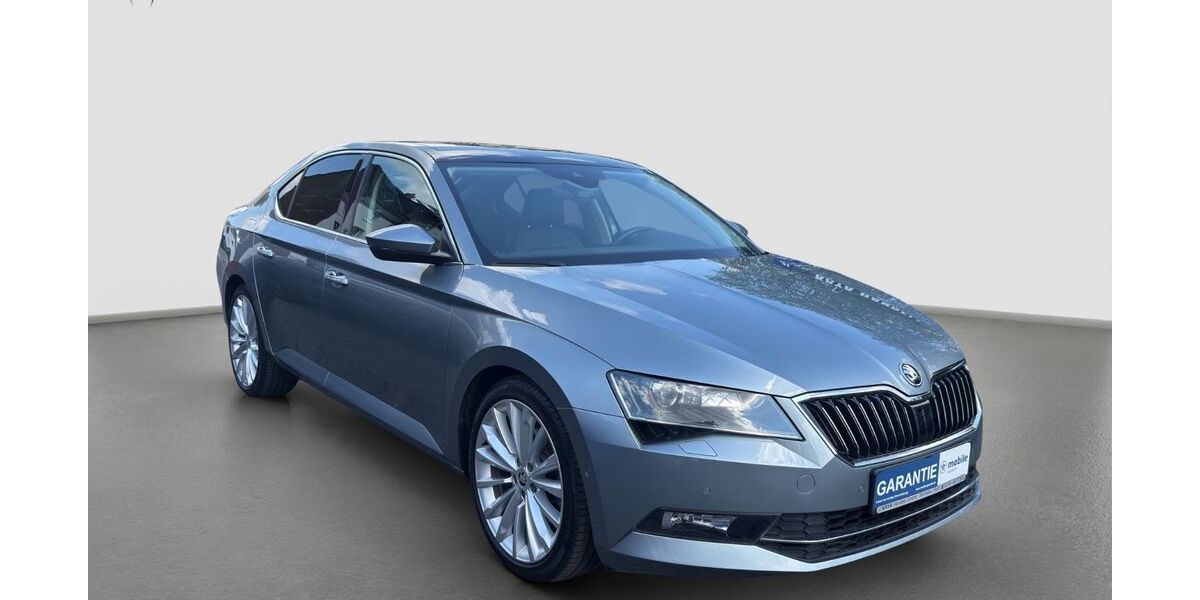 Skoda Superb 77.000 km 19.990 &euro; Mülheim a.d. Ruhr 45476