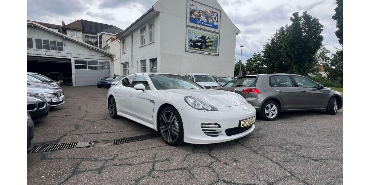 Porsche Panamera 128.200 km 25.950 &euro; Pforzheim 75179