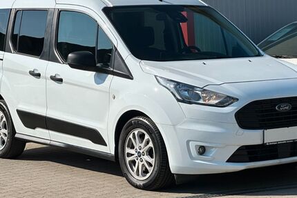 Ford Tourneo Connect 128.000 km 14.995 &euro; Bruchsal-Helmsheim 76646