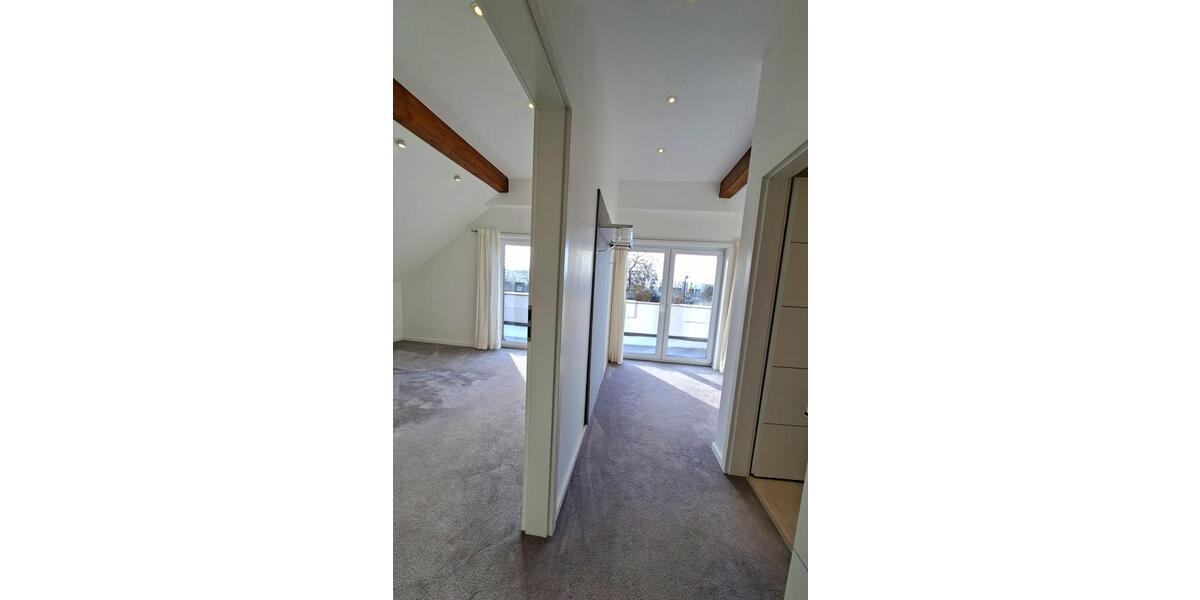 Charmante und konfortable BüroPraxisräume in ruhiger Lage zimmer