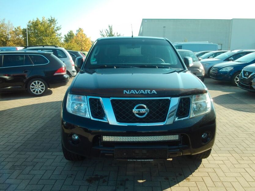 Nissan Navara 210.576 km 11.800 € Magdeburg 39128