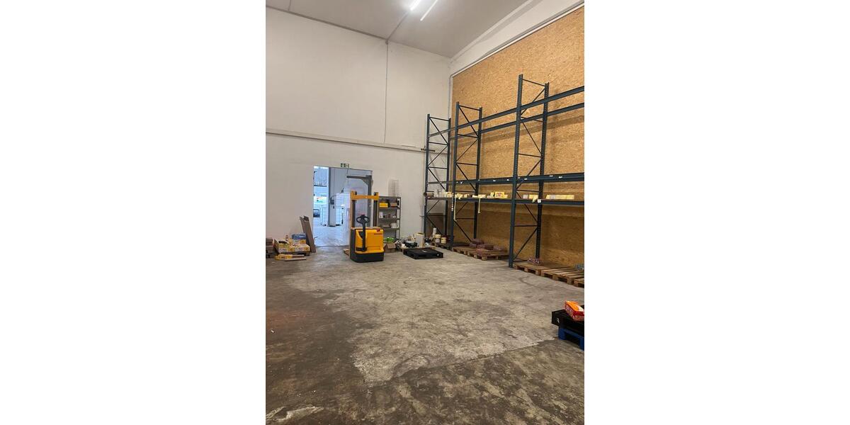 Gewerbeobjekt Salzkotten - 1.300&euro; | Angebot:24276287