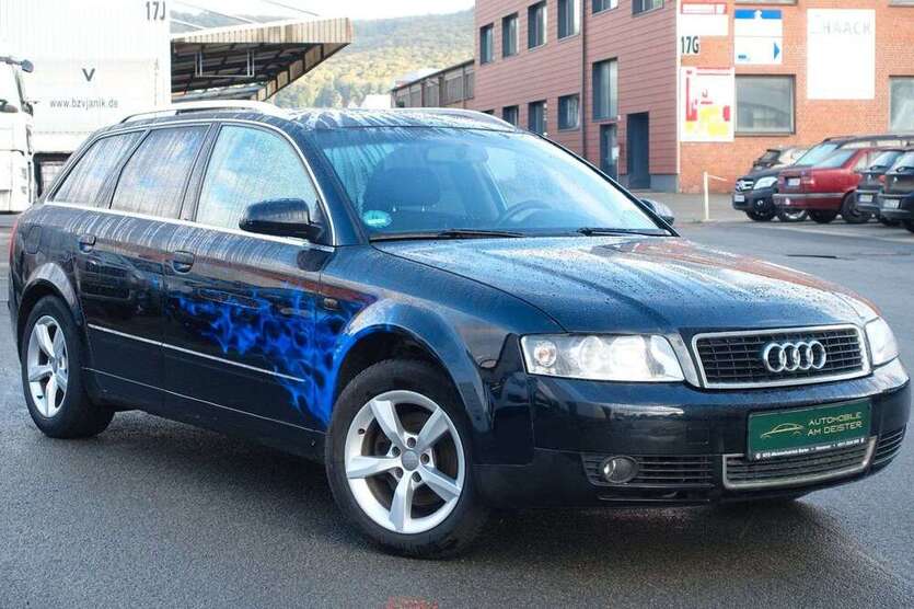 Audi A4 266.000 km 2.990 € Springe 31832