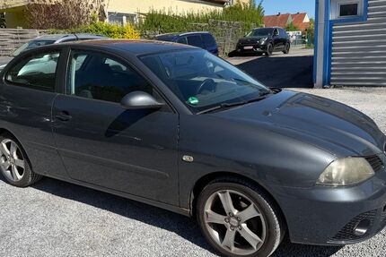 Seat Ibiza 205.000 km 999 &euro; Detmold 32758