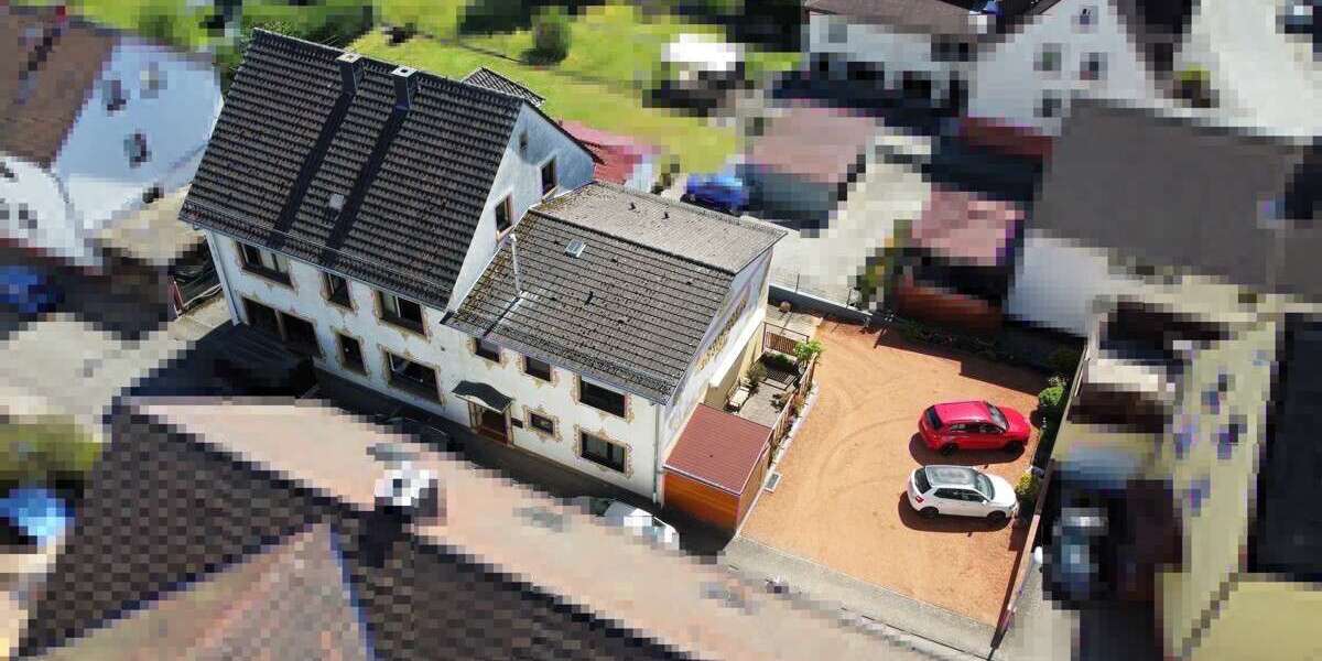 Haus zum Kaufen in Münchweiler an der Rodalb 198.000 € 242 m² 12 zimmer