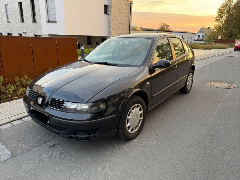 Seat Leon 185.000 km 3.400 € Möhnesee 59519