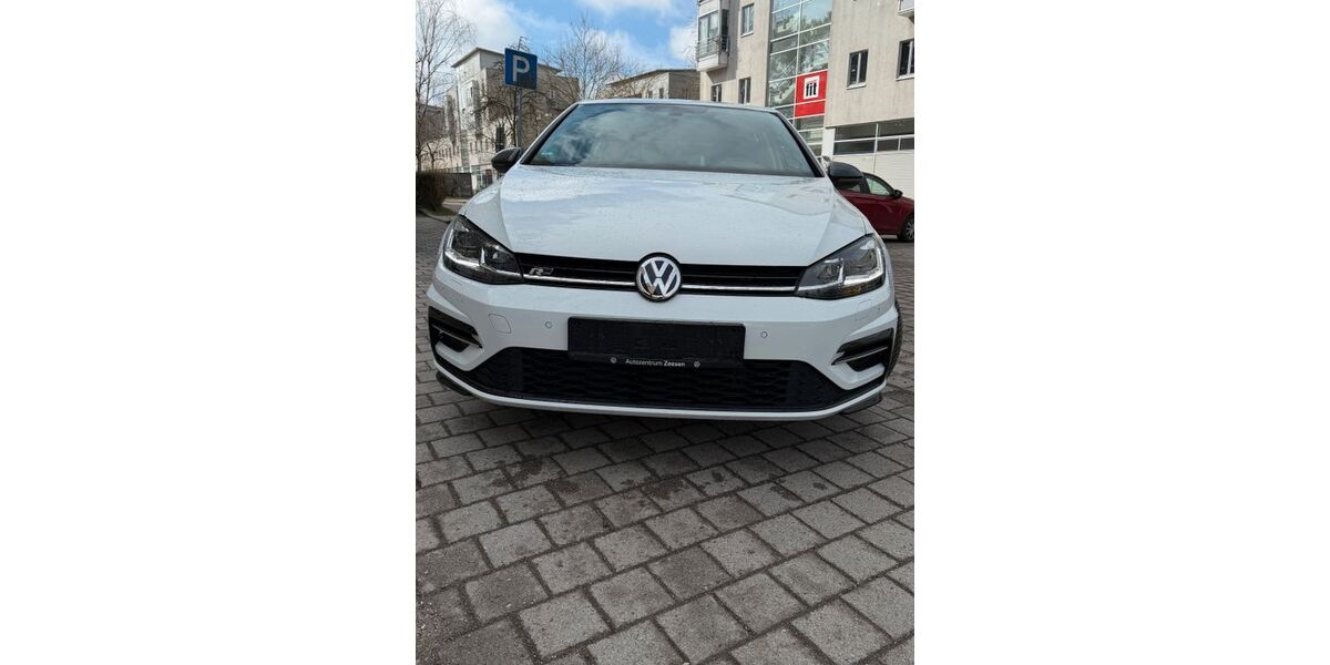 VW Golf 78.250 km 21.300 &euro; Königs Wusterhausen 15711