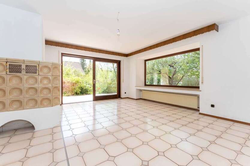 Haus zum Kaufen in Aystetten 739.000 € 212.22 m²