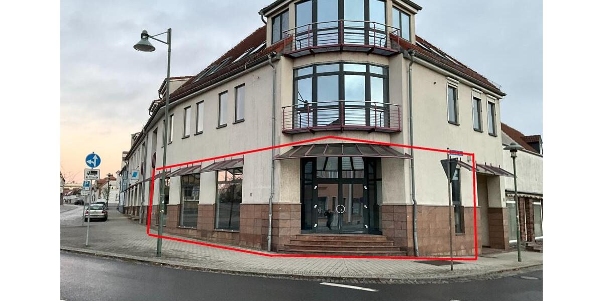Laden Ladenlokal Gewerbe Büro direkt am Markt Lauchhammer zimmer