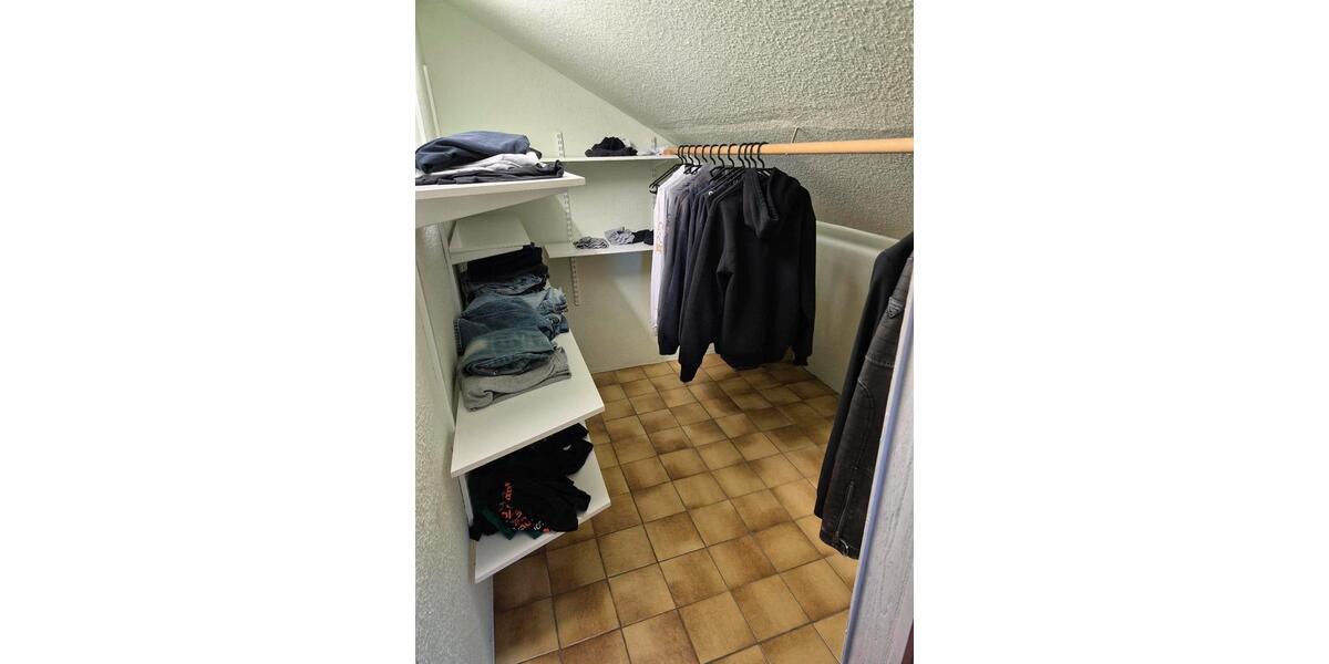 Dachgeschoßwohnung Lauterbach (Hessen) - 1 Zimmer, 60 m&sup2;, 380&euro; | Angebot:26339689