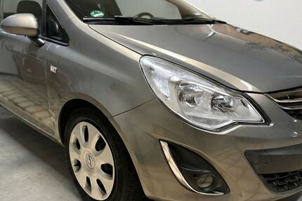 Opel Corsa 160.000 km 2.990 &euro; Kirchberg 55481