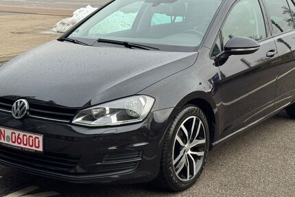 VW Golf 233.000 km 5.900 &euro; Ingolstadt 85057