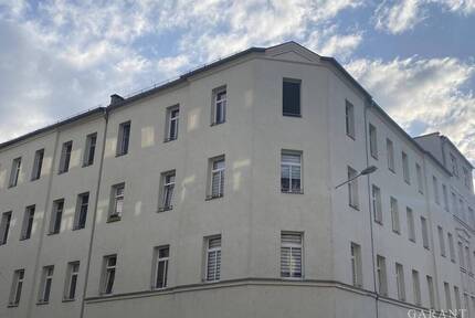 Geräumige 3 Zimmer-Wohnung mit Wintergarten in guter Lage