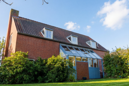 Haus zum Kaufen in Bredstedt 366.000 € 164 m² 4 zimmer