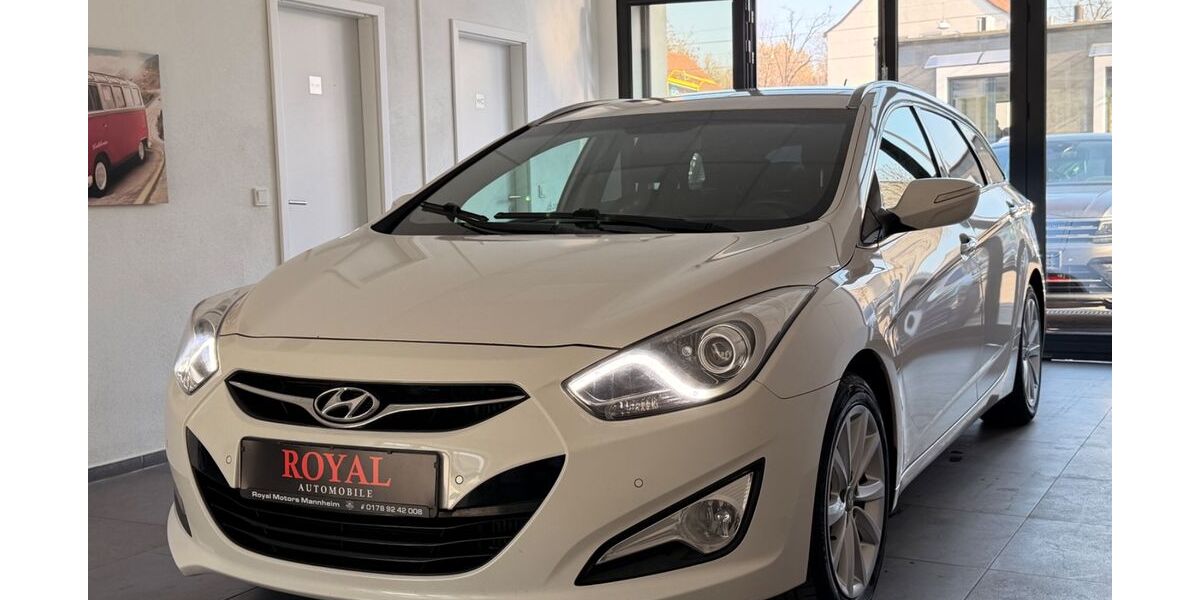 Hyundai i40 195.000 km 6.499 &euro; Mannheim 68169