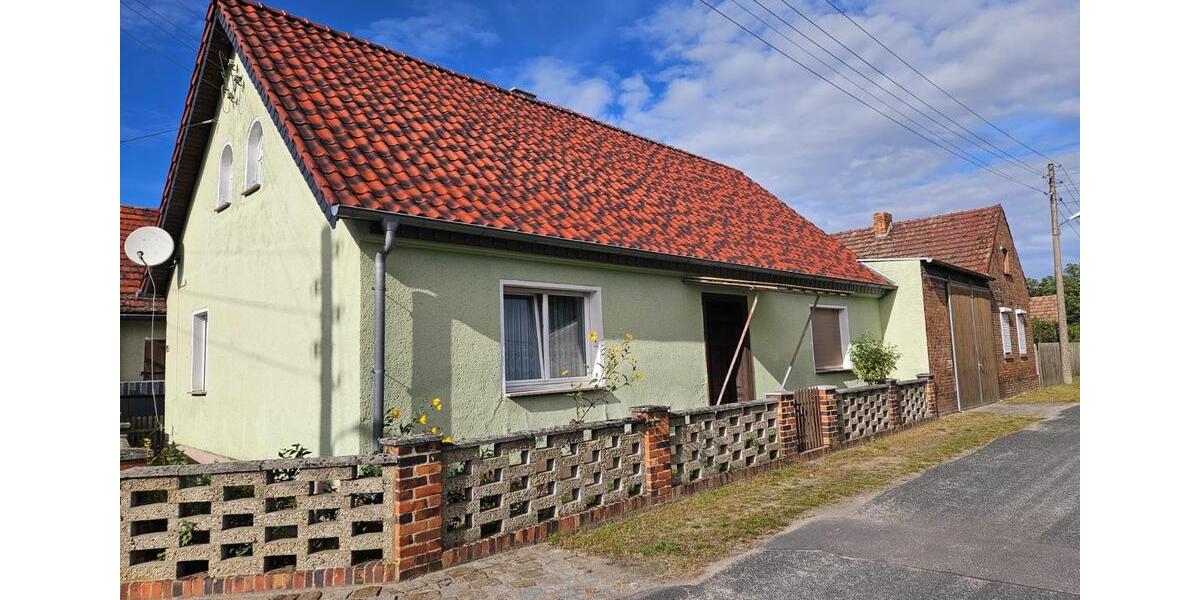 Einfamilienhaus Altdöbern - 4 Zimmer, 886 m&sup2;, 120.000&euro; | Angebot:27463874